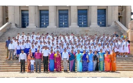 දෙල්තොට කරගස්කඩ මධ්‍ය මහා විද්‍යාලයේ සහ කටුගස්තොට උඩුවාවල කනිෂ්ඨ විද්‍යාලයේ සිසුන් ජනාධිපති ලේකම් කාර්යාලයට