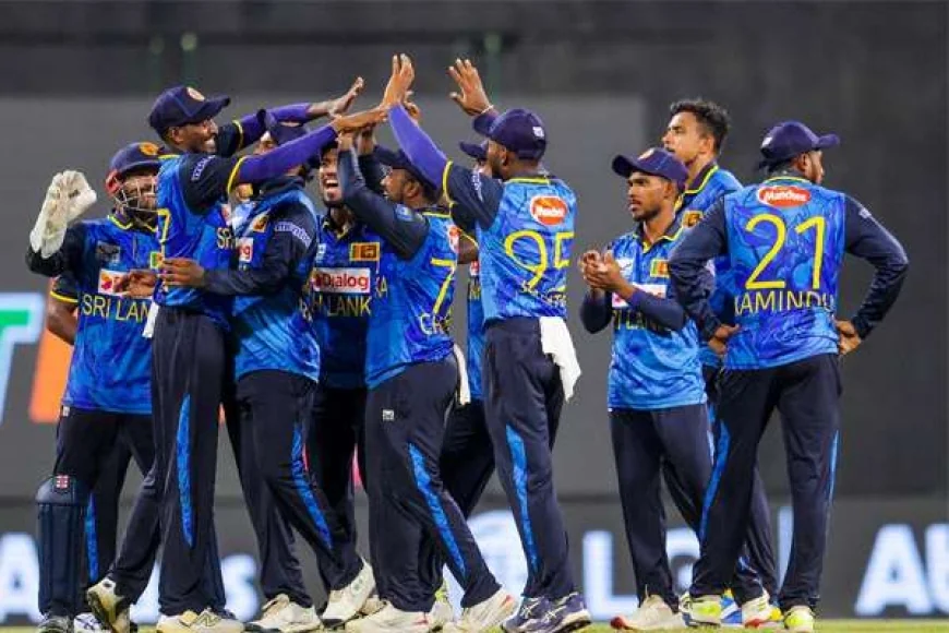 අන්තර්ජාතික ක්රිකට් කවුන්සිලයේ(ICC) පිරිමි එක්දින කණ්ඩායම් ශ්රේණිගත කිරීම්වල පළමු ස්ථාන හතර අතරට ශ්රී ලංකාව නැවතත් පැමිණ ඇත.